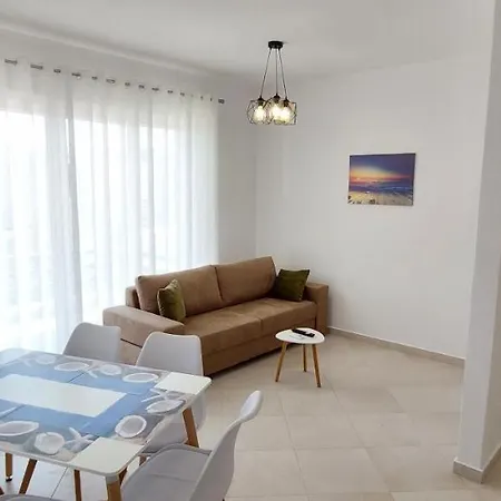 Reina Apartments_lura 3_gjiri Lalzit Durres
